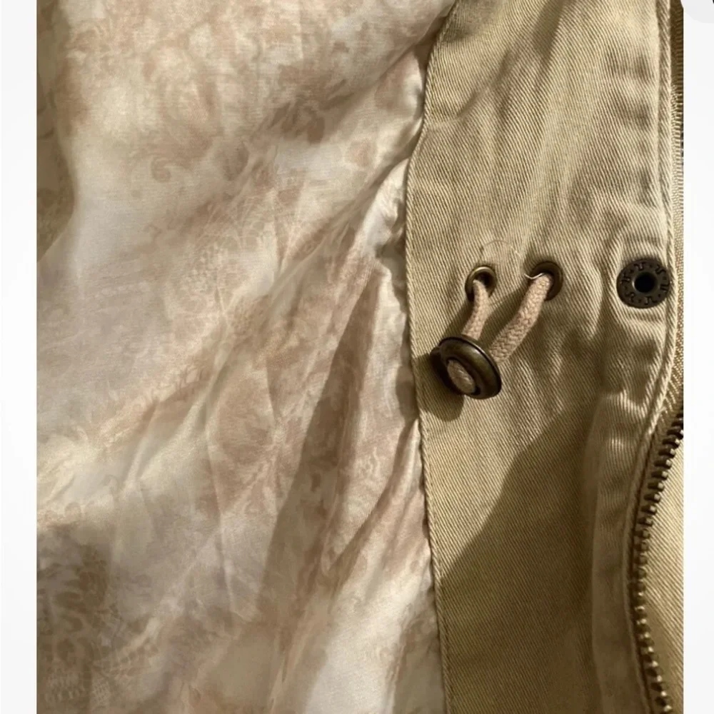 GUESS Utility Jacket - Picture 6 of 7